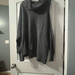 Terra & Sky Gray Turtleneck Sweater Relaxed Fit